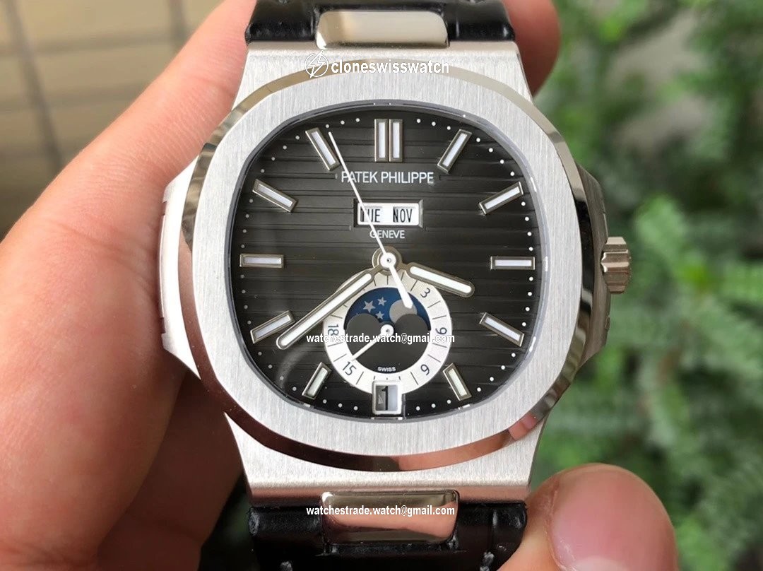 NAUTILUS 5726 COMPLICATED SS 1:1 BEST EDITION BLACK TEXTURED DIAL ON BLACK RUBBER STRAP A324 NAUTILUS 5726 COMPLICATED SS 1:1 BEST EDITION BLACK TEXTURED DIAL ON BLACK RUBBER STRAP A324