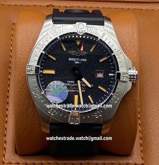 Breitling Bandit Black Chrono High Version on Black Rubber Strap Breitling Bandit Black Chrono High Version on Black Rubber Strap
