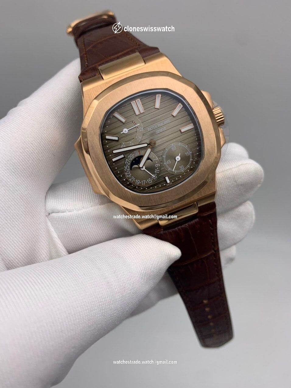 Patek Philippe Nautilus Gold Dial Duble Chrono Patek Philippe Nautilus Gold Dial Duble Chrono