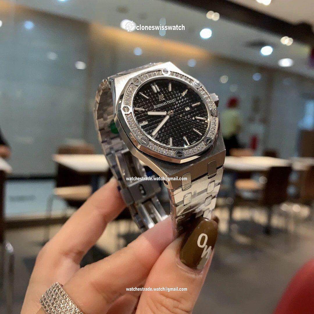 Audemars Piguet Royal Oak 38mm Silver Black Dial Audemars Piguet Royal Oak 38mm Silver Black Dial