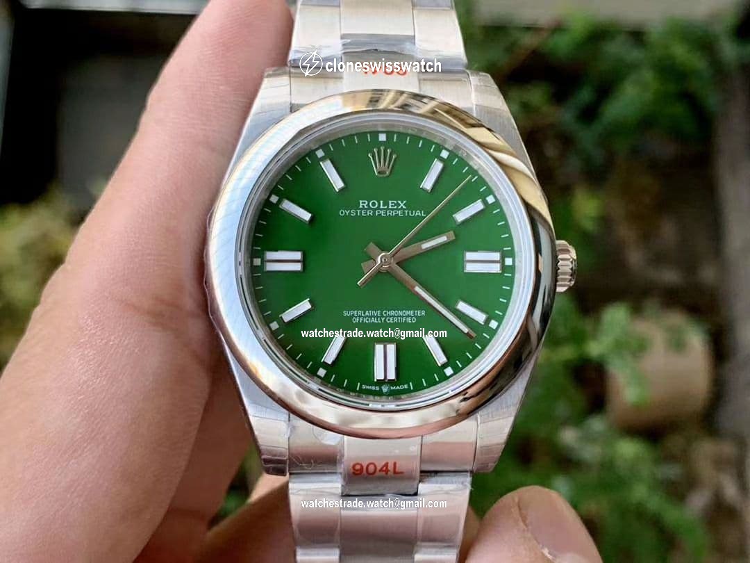 Rolex OYP001A - Oyster Pert. 41mm 124300 SS/SS Green EWF A3230 Rolex OYP001A - Oyster Pert. 41mm 124300 SS/SS Green EWF A3230