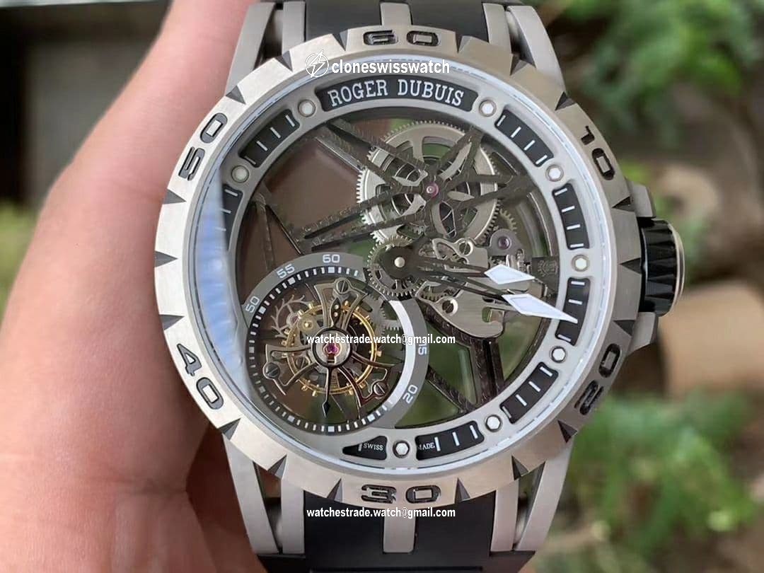 Roger Dubuis G041C - Excalibur Spider Skele Flying Tourb TI/RU Black BBR Roger Dubuis G041C - Excalibur Spider Skele Flying Tourb TI/RU Black BBR