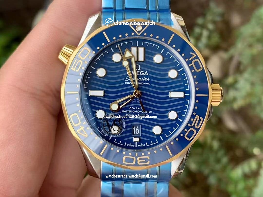 Seamaster Diver 300M SS/YG VSF 1:1 Best Edition YG Bezel Blue Dial on SS/YG Bracelet A8800 Seamaster Diver 300M SS/YG VSF 1:1 Best Edition YG Bezel Blue Dial on SS/YG Bracelet A8800