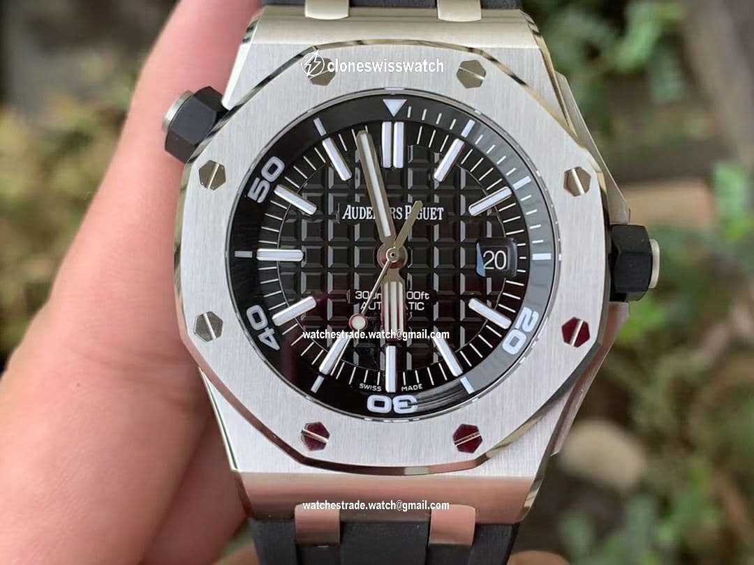 AP0643 - Royal Oak Offshore Diver 15710 SS/RU JF V10 AP0643 - Royal Oak Offshore Diver 15710 SS/RU JF V10