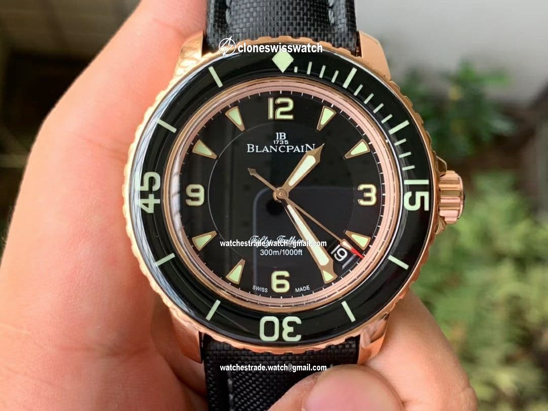 Fifty Fathoms RG Black ZF 1:1 Best Edition Black Dial on Sail-canvas Strap A2836 (Free Extra Strap) Fifty Fathoms RG Black ZF 1:1 Best Edition Black Dial on Sail-canvas Strap A2836 (Free Extra Strap)
