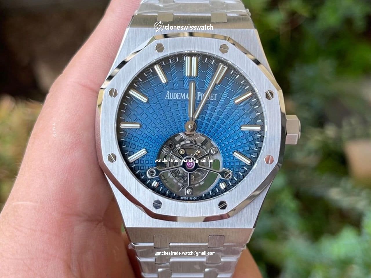 Royal Oak PVD Tourbillon R8F v2 Best Edition SS Sunburst Tapisserie Blue Dial on PVD Bracelet Royal Oak PVD Tourbillon R8F v2 Best Edition SS Sunburst Tapisserie Blue Dial on PVD Bracelet