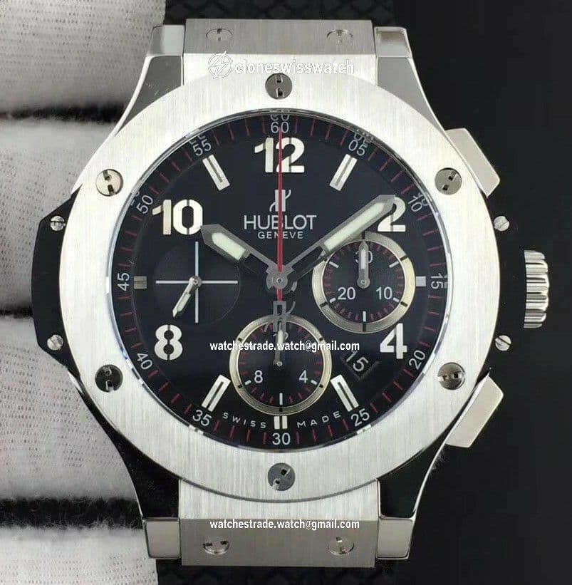 Big Bang Evolution 44mm SS Black Dial on Black Rubber Strap HUB4104 Big Bang Evolution 44mm SS Black Dial on Black Rubber Strap HUB4104