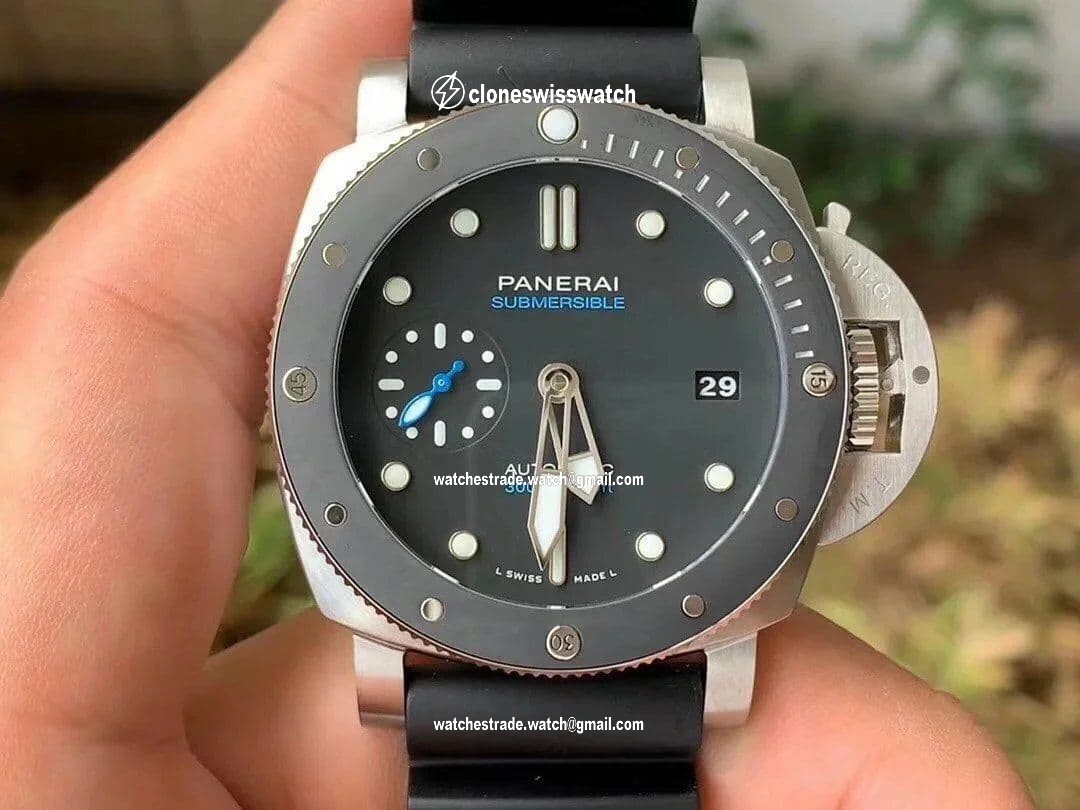 PAM683 Luminor Submersible VSF 1:1 Best Edition on Black Rubber Strap P.9010 Clone PAM683 Luminor Submersible VSF 1:1 Best Edition on Black Rubber Strap P.9010 Clone