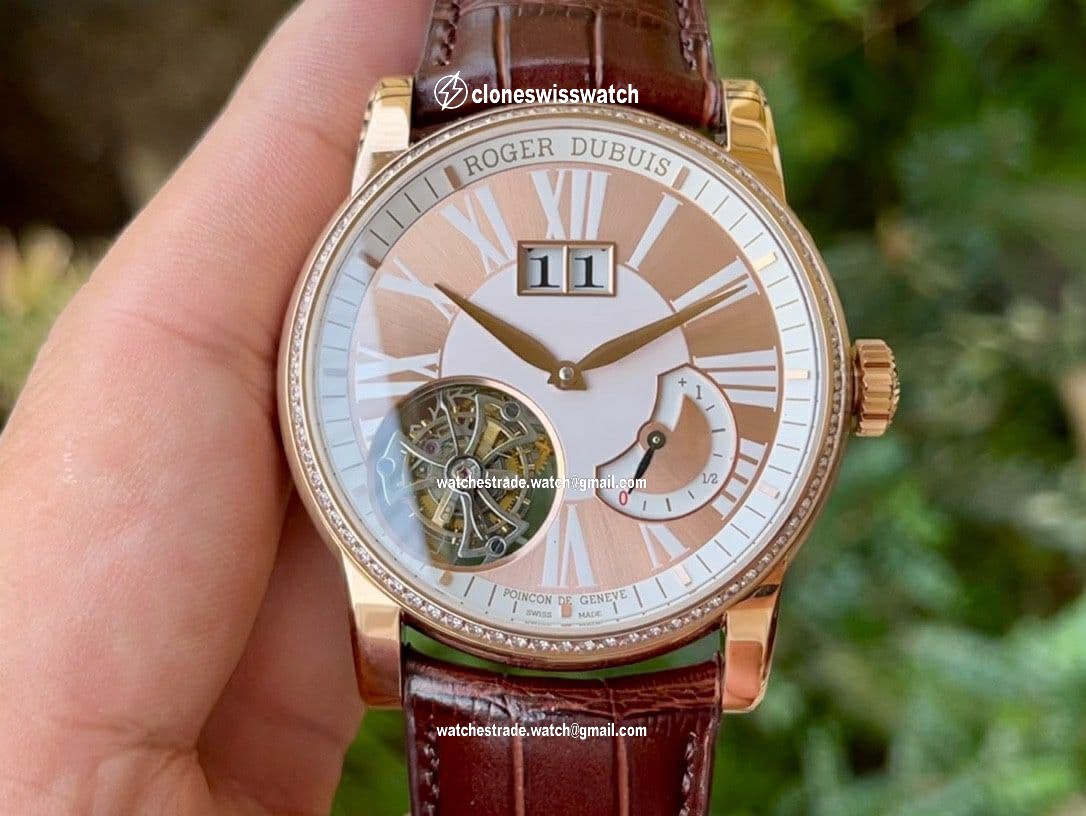 Roger Dubuis Hommage Flying Tourb RDDBHO0568 RG/LE Wht/Wht A Tour Roger Dubuis Hommage Flying Tourb RDDBHO0568 RG/LE Wht/Wht A Tour