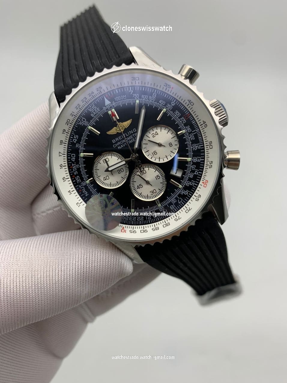 Breitling Navitaimer Black Dial High Version on Black Rubber Strap Breitling Navitaimer Black Dial High Version on Black Rubber Strap