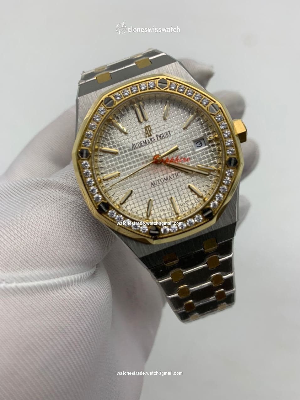 Audemars Piguet Royal Oak 38mm White Dial Diamond Audemars Piguet Royal Oak 38mm White Dial Diamond