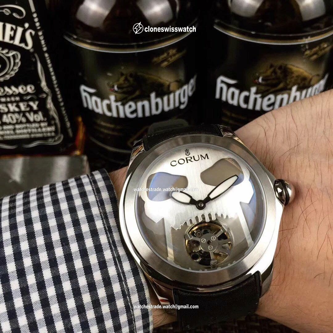 Coru Babble Case Silver Skull on Black Leather Strap Coru Babble Case Silver Skull on Black Leather Strap