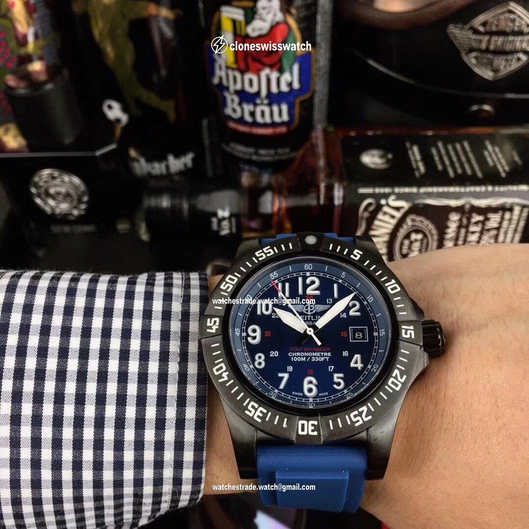 Breitling Colt Skyracer Blue Dial on Blue Rubber Strap Breitling Colt Skyracer Blue Dial on Blue Rubber Strap