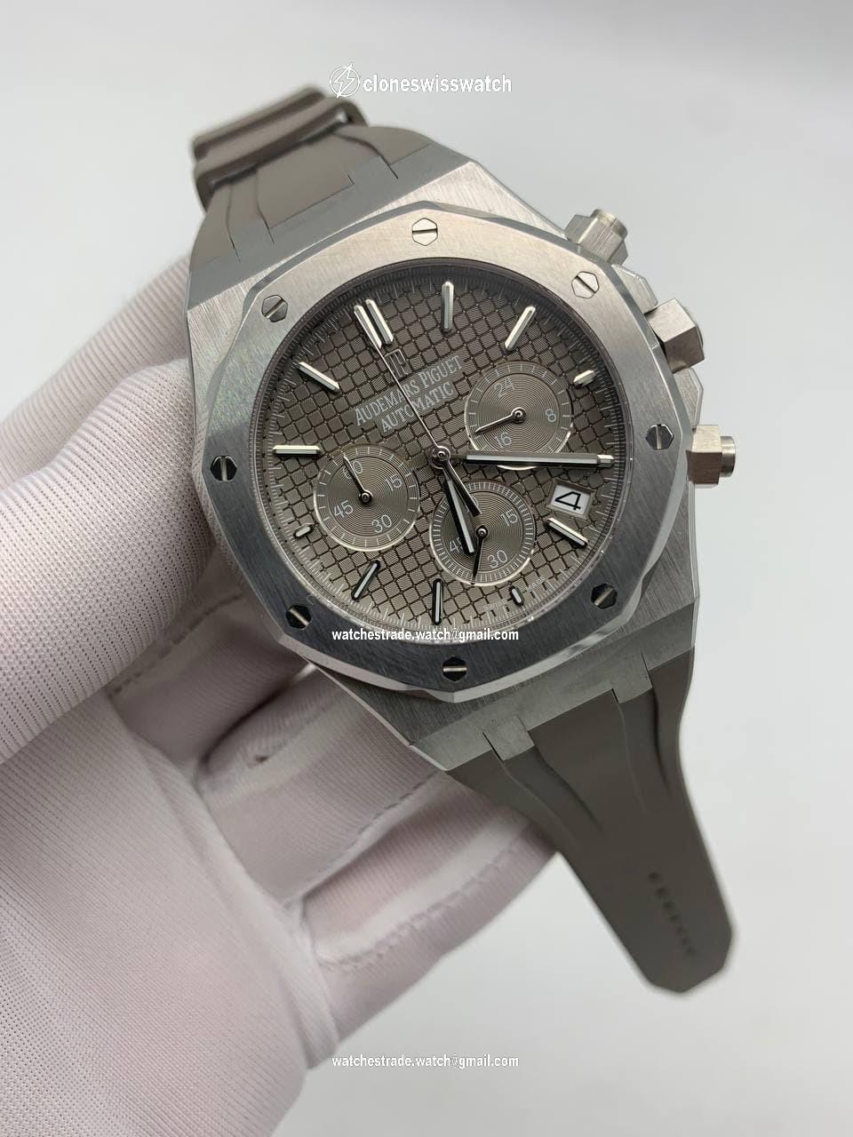 Audemars Piguet Grey Dial Chrono High Version Rubber Strap Audemars Piguet Grey Dial Chrono High Version Rubber Strap