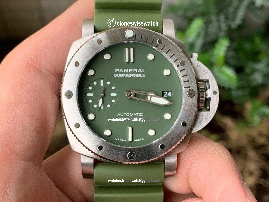 PAM1055 Luminor Submersible 42mm Verde Militare VSF 1:1 Best Edition on Green Rubber Strap P.900 Clone PAM1055 Luminor Submersible 42mm Verde Militare VSF 1:1 Best Edition on Green Rubber Strap P.900 Clone
