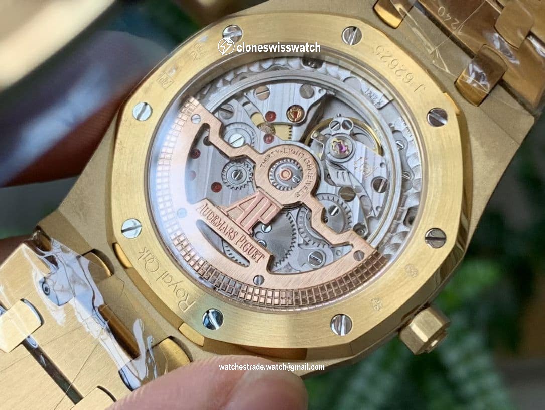 AP0635 - Royal Oak Jumbo 15202 YG/YG Blue KZF A2121 back AP0635 - Royal Oak Jumbo 15202 YG/YG Blue KZF A2121 back