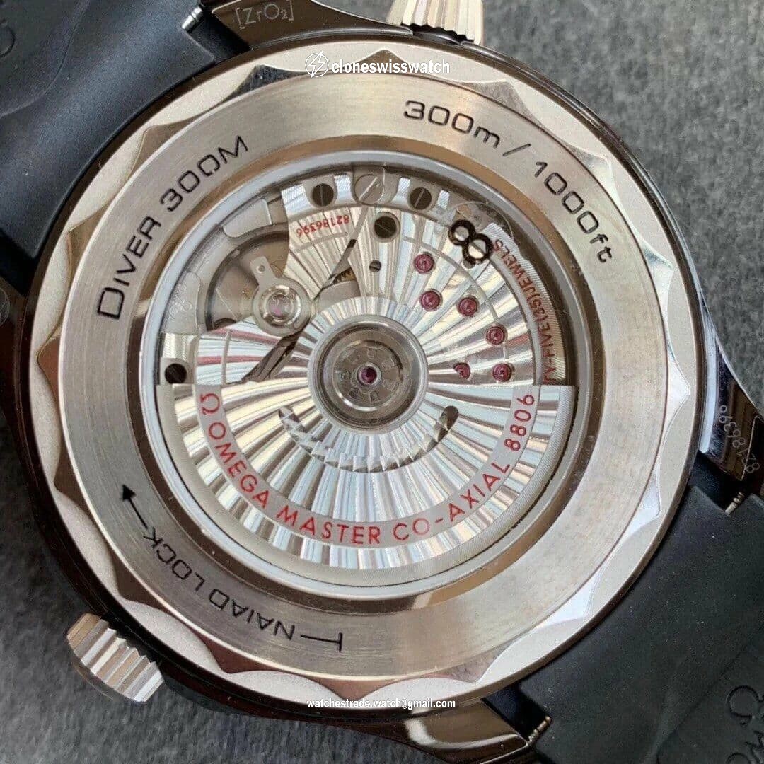 Seamaster Diver 300M VSF 1:1 Best Edition A8806 V2 back Seamaster Diver 300M VSF 1:1 Best Edition A8806 V2 back