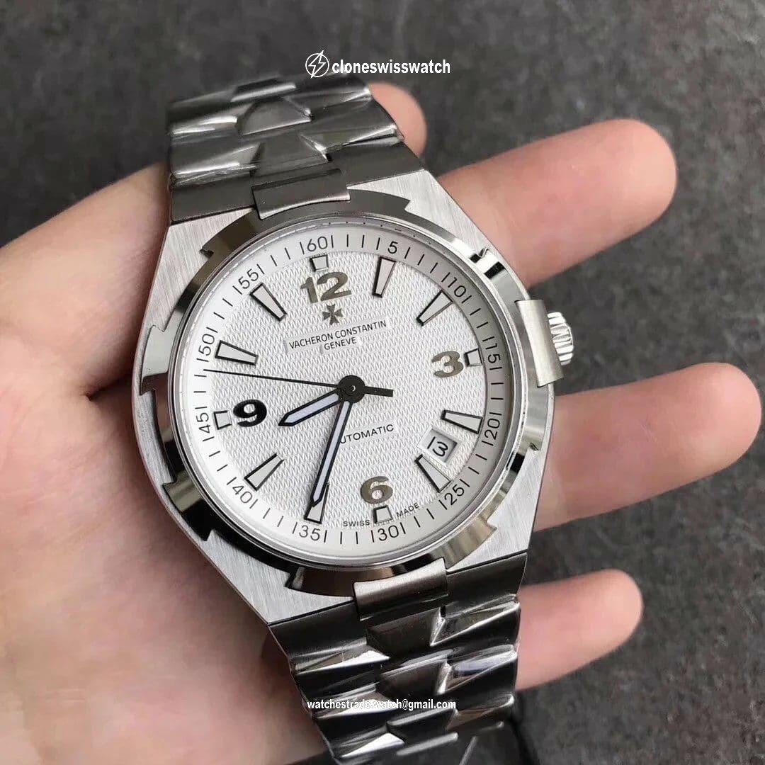 Vacheron Constantin Overseas SS/LE White back Vacheron Constantin Overseas SS/LE White back