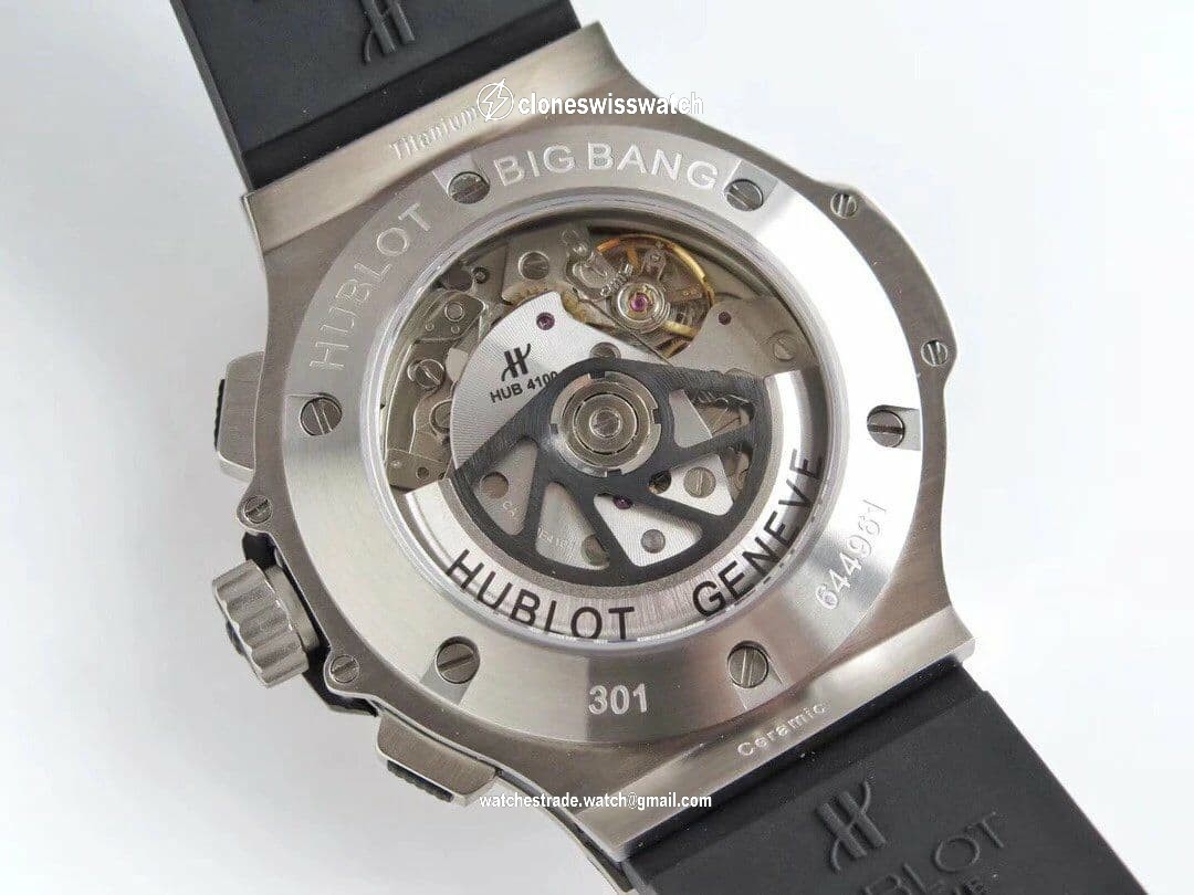 Big Bang 44mm SS Black Dial Diamond Bezel on Black Rubber Strap HUB4104 back Big Bang 44mm SS Black Dial Diamond Bezel on Black Rubber Strap HUB4104 back