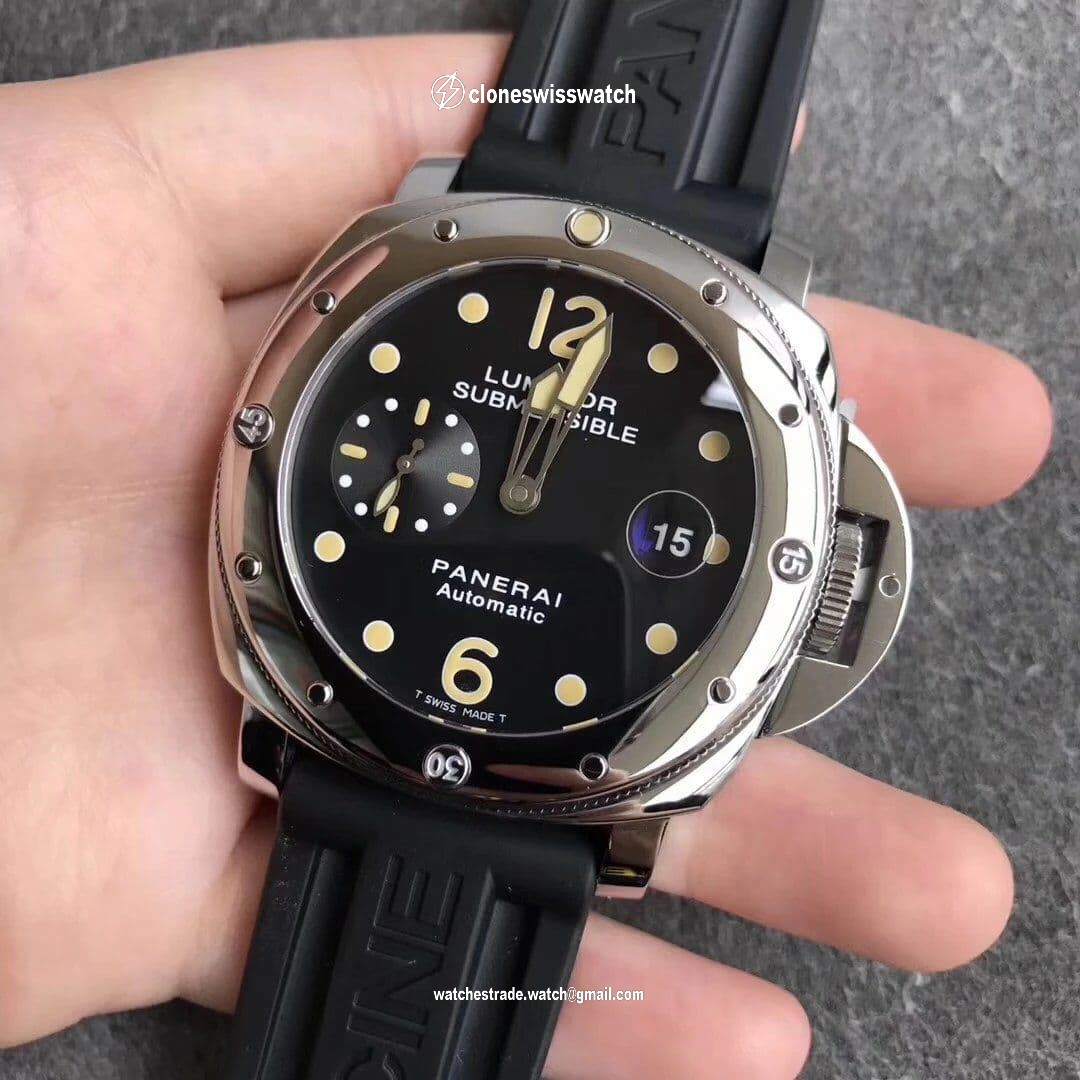 PAM984 Mike Horn Submersible VSF 1:1 Best Edition Black Dial on Black Rubber Strap P.9010 Clone back PAM984 Mike Horn Submersible VSF 1:1 Best Edition Black Dial on Black Rubber Strap P.9010 Clone back