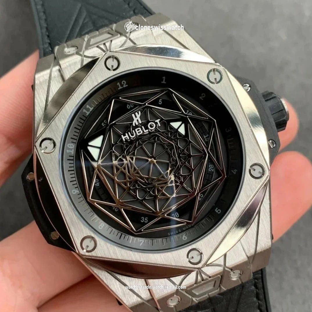 Big Bang Unico Sang Bleu Titanium HBF Skeleton Dial on Black Gummy Strap HUB1213 back Big Bang Unico Sang Bleu Titanium HBF Skeleton Dial on Black Gummy Strap HUB1213 back