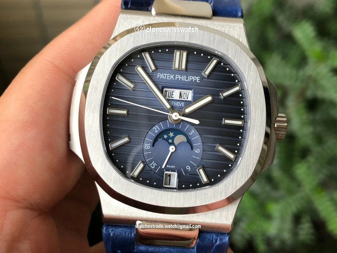 NAUTILUS 5726 COMPLICATED SS 1:1 BEST EDITION BLUE TEXTURED DIAL ON BLUE LEATHER STRAP A324