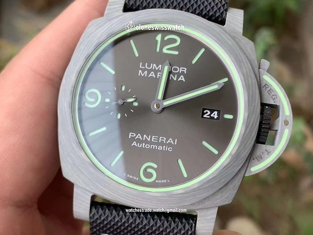 PAM1118 LUMINOR MARINA LUMINOUS TRILOGY VSF 1:1 BEST EDITION ON BLACK SPORTECH STRAP P.9010 CLONE