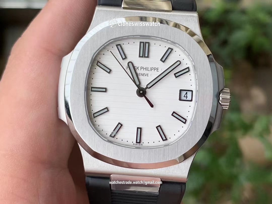 NAUTILUS 5711 RG GRF 1:1 BEST EDITION WHITE TEXTURED DIAL ON BLACK LEATHER STRAP 324CS