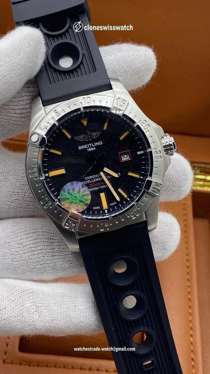 Breitling Bandit Black Chrono High Version on Black Rubber Strap