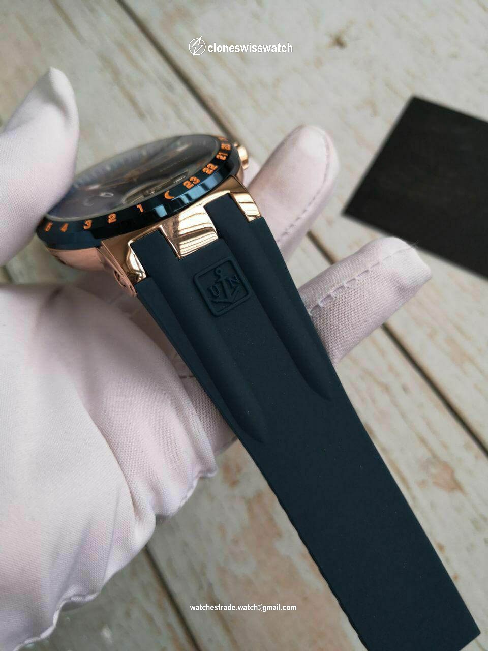 Ulysse Nardin Perpetual Gold Blue