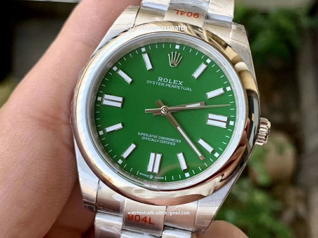 Rolex OYP001A - Oyster Pert. 41mm 124300 SS/SS Green EWF A3230