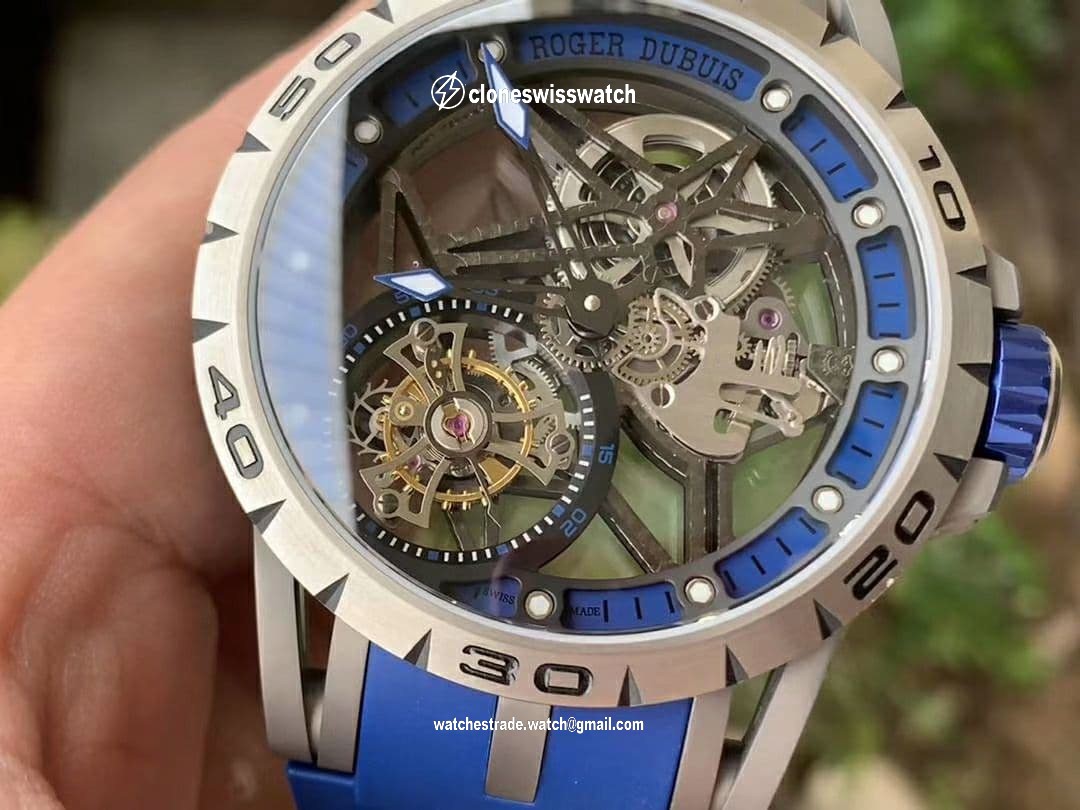 Roger Dubuis G041C - Excalibur Spider Skele Flying Tourb TI/RU Blue BBR