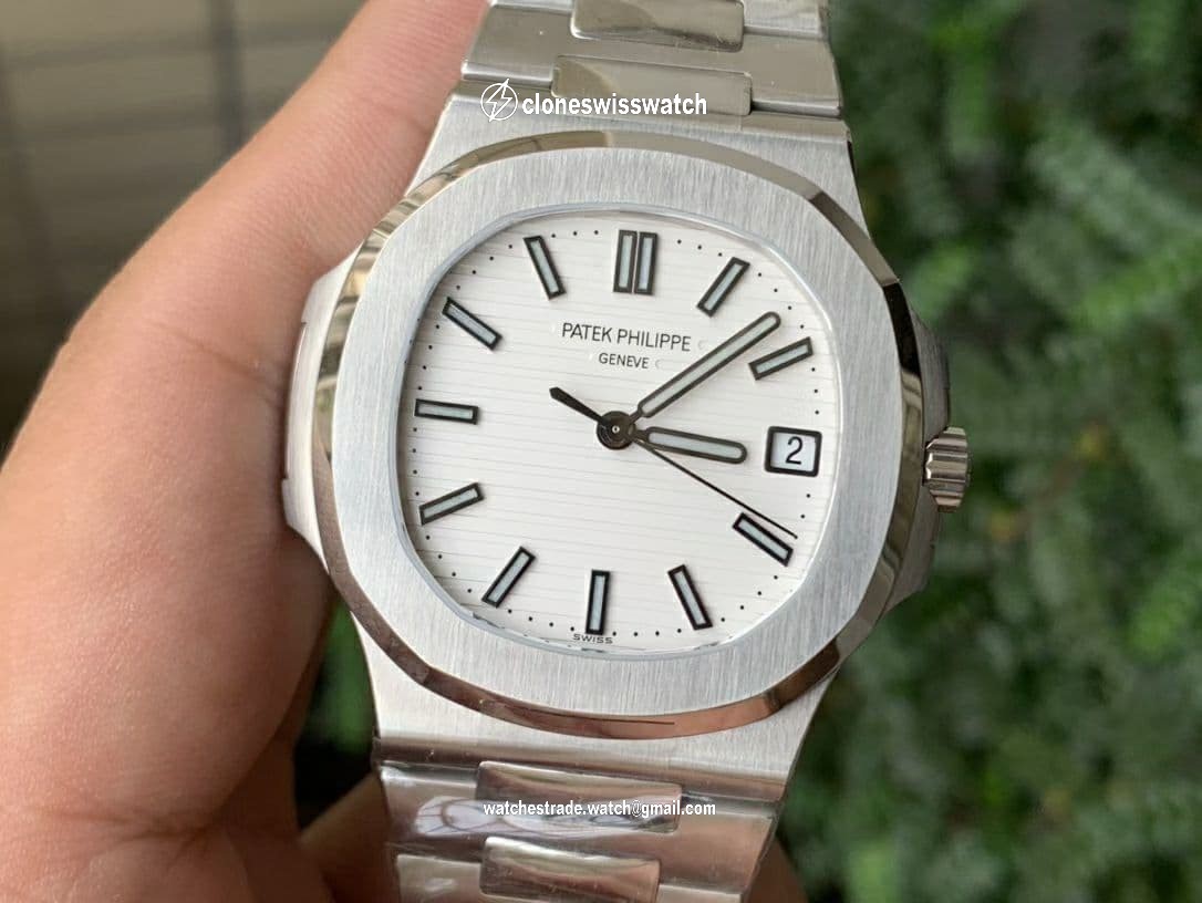 Nautilus 5711/1A PPF 1:1 Best Edition White Textured Dial on SS Bracelet 324CS V4