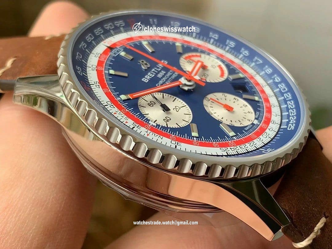 Navitimer B01 Chronograph 43 TWA Editioin SS OXF Blue Dial on SS Mesh Bracelet A7750