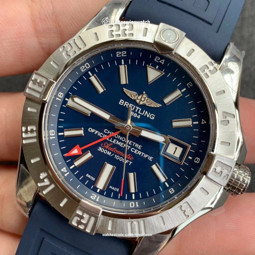 Avenger GMT SS GF 1:1 Best Edition Blue Dial on Blue rubber Strap A2836 V2