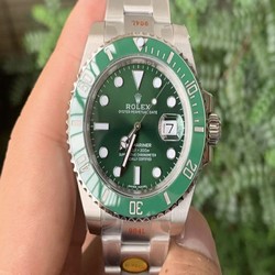 Submariner 116610 LV Green Ceramic Noob 1:1 Best Edition 904L SS Case and Bracelet SA3135 V11